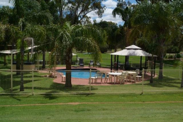 Tocumwal Golf Resort Buitenkant foto